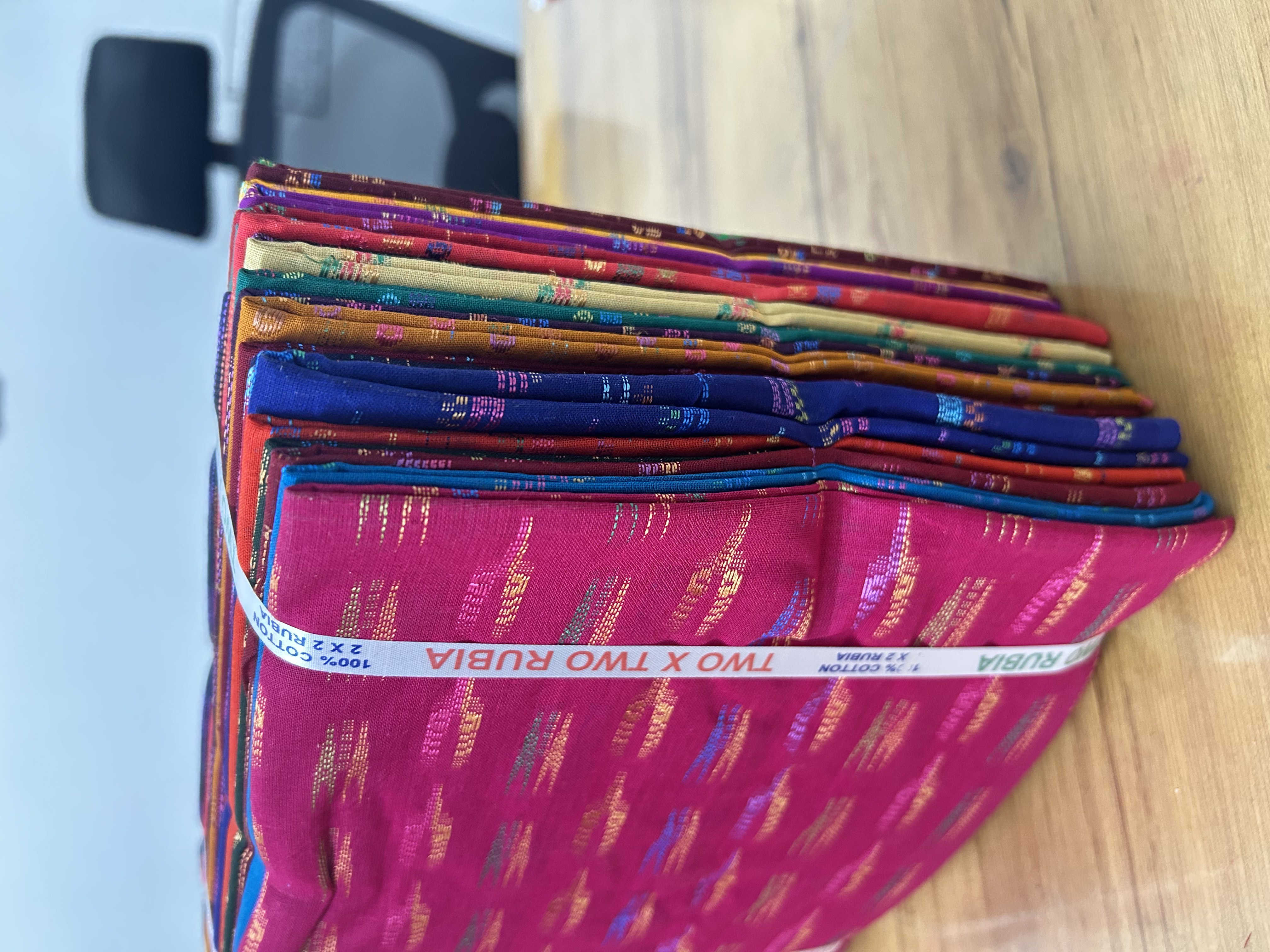 Kajal Ikat - Thumbnail 2